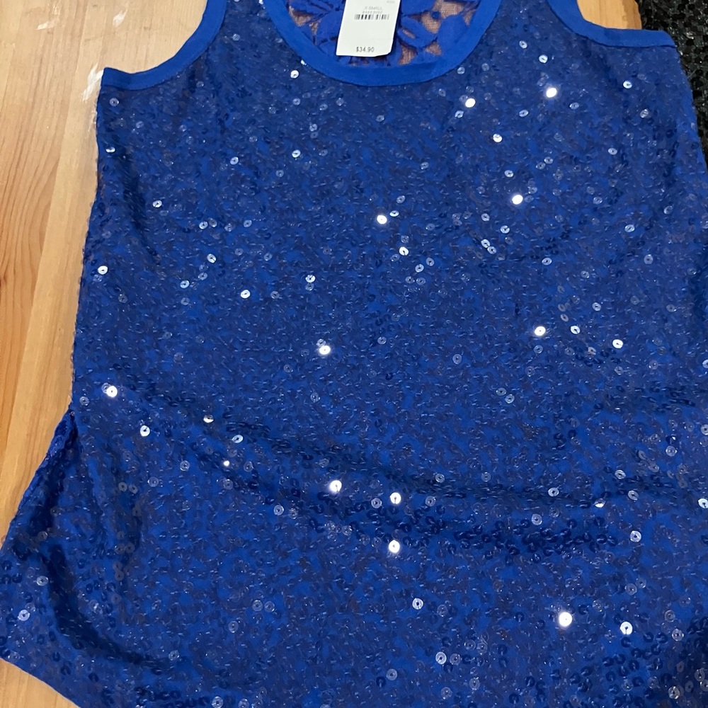 3 Shiny Tanks Size XS & Small Express Sequin blue, black & NWT Tank & Forever 21 - Picture 10 of 13